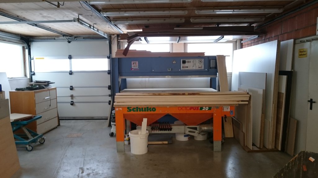 Furnierpresse – Tischlerei Gröfler